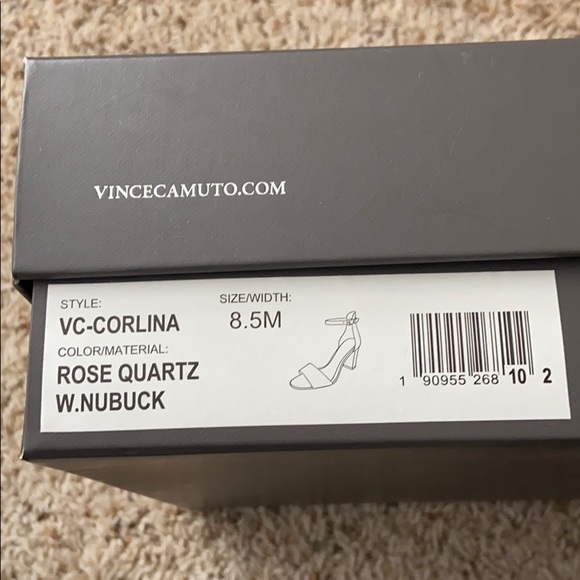 Vince Camuto open toe block heel pumps - Picture 5 of 5